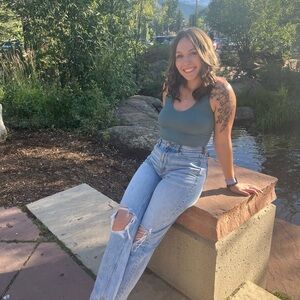 Meet your Posher, Sarah